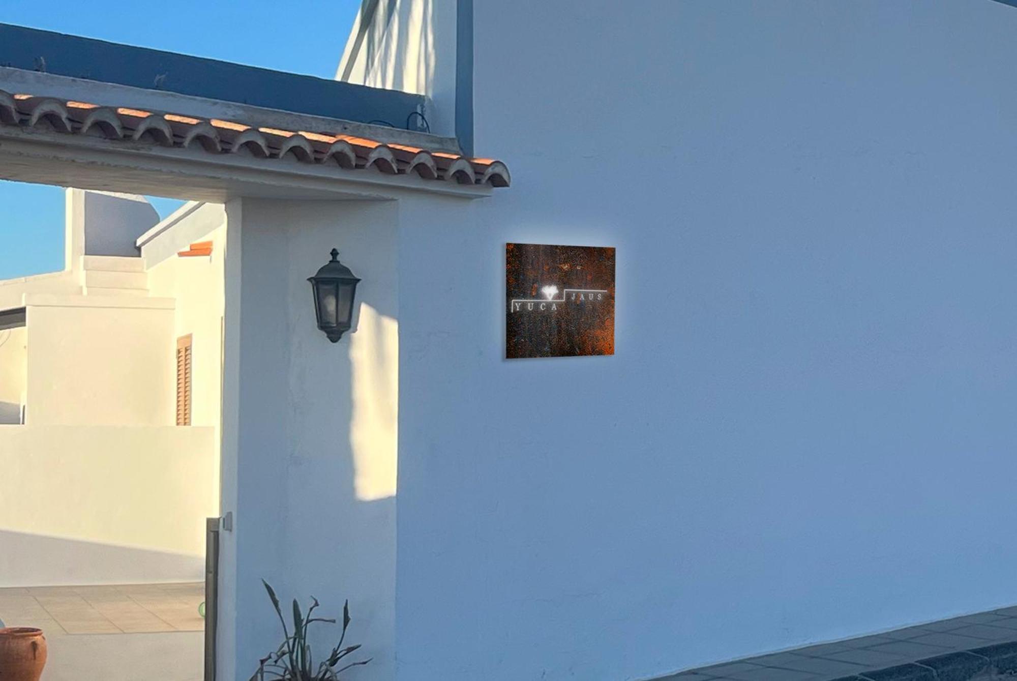 Vila Yucajaus Teguise  Pokoj fotografie